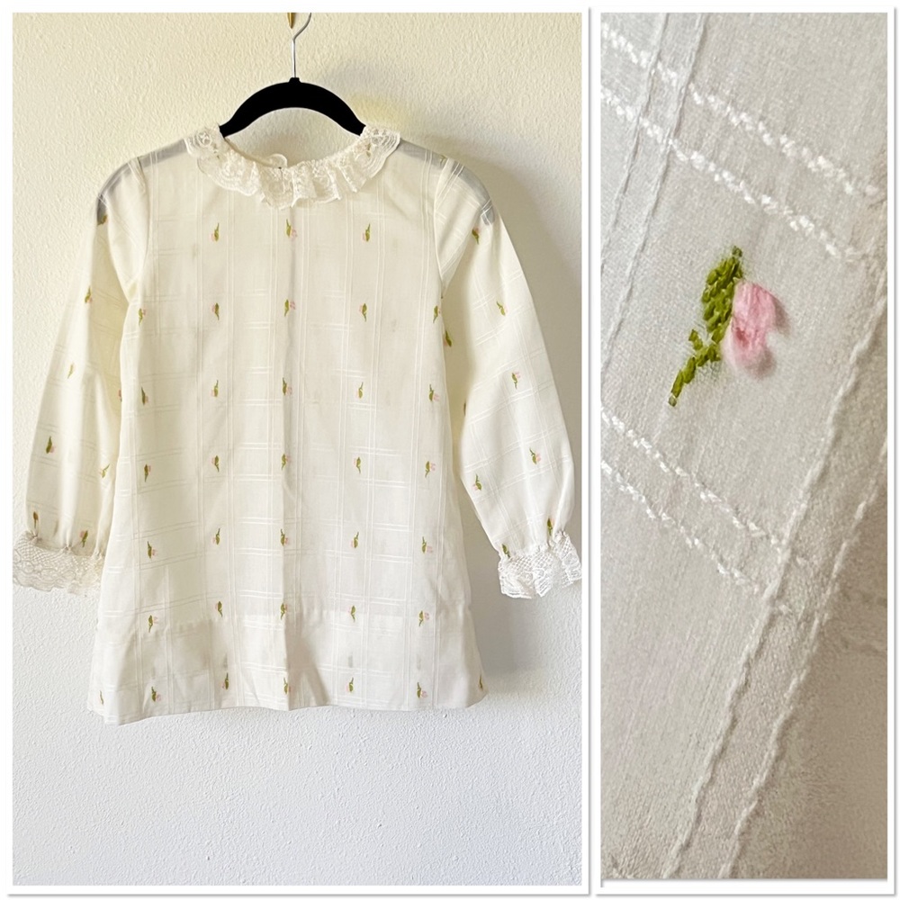 Vintage White Floral Embroidered Lace Collar and Hem Long Sleeve Prairie Dress